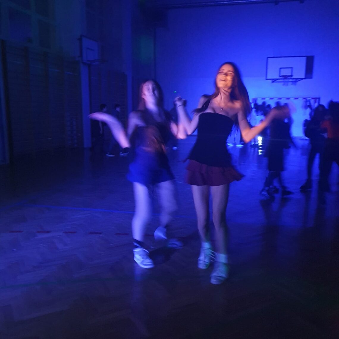 49E35898-2EEA-448A-B2DE-8733EF426C0D