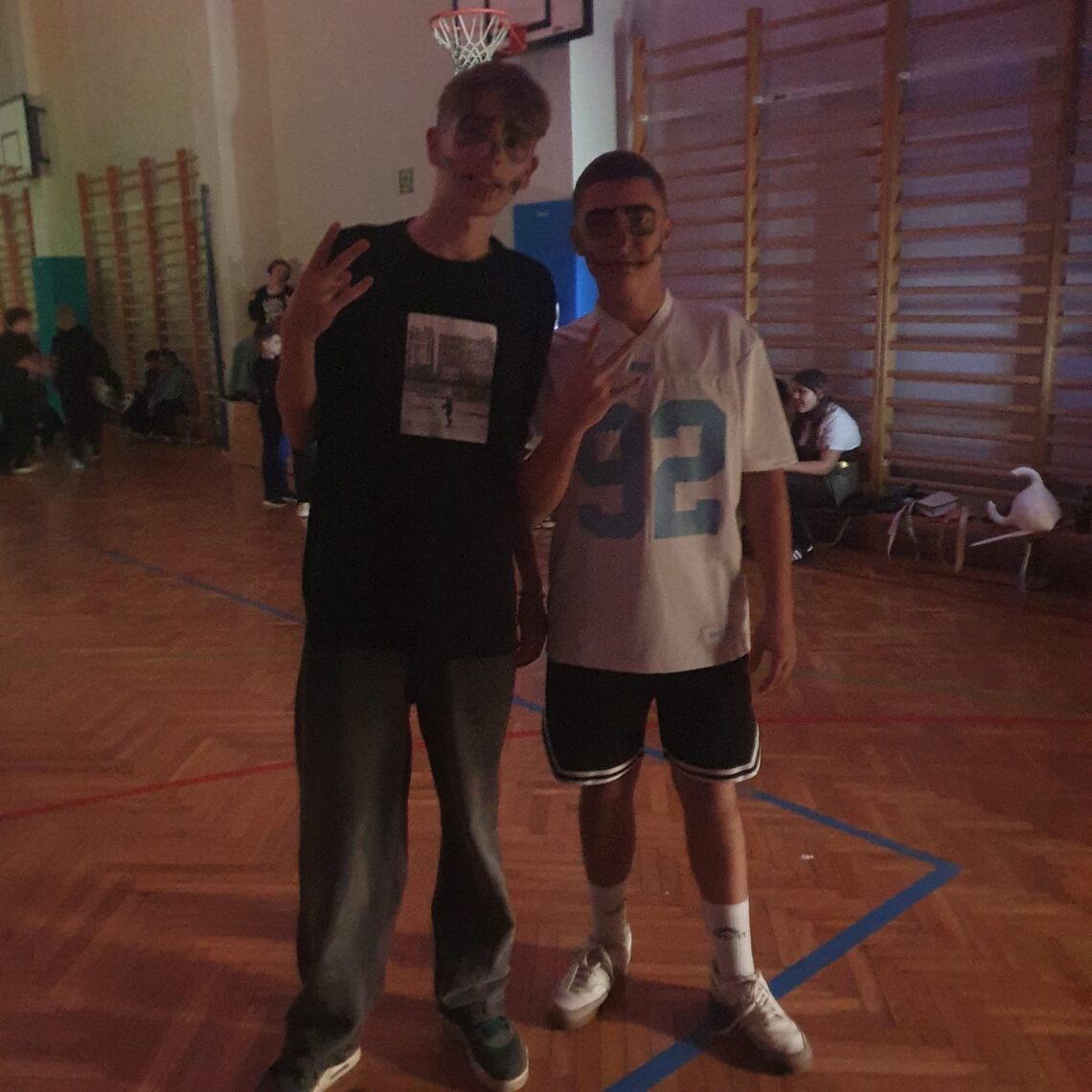 A8BCEFB0-6A45-4C95-8AF7-B83D2D018BCF