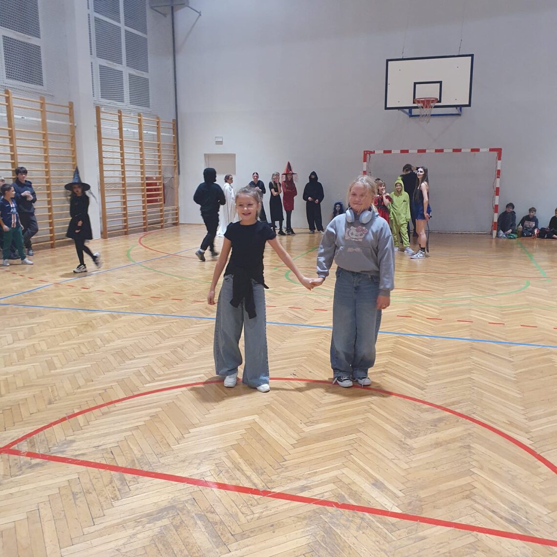 F51C71CF-CE4B-4455-9B7A-99DE377BACE5